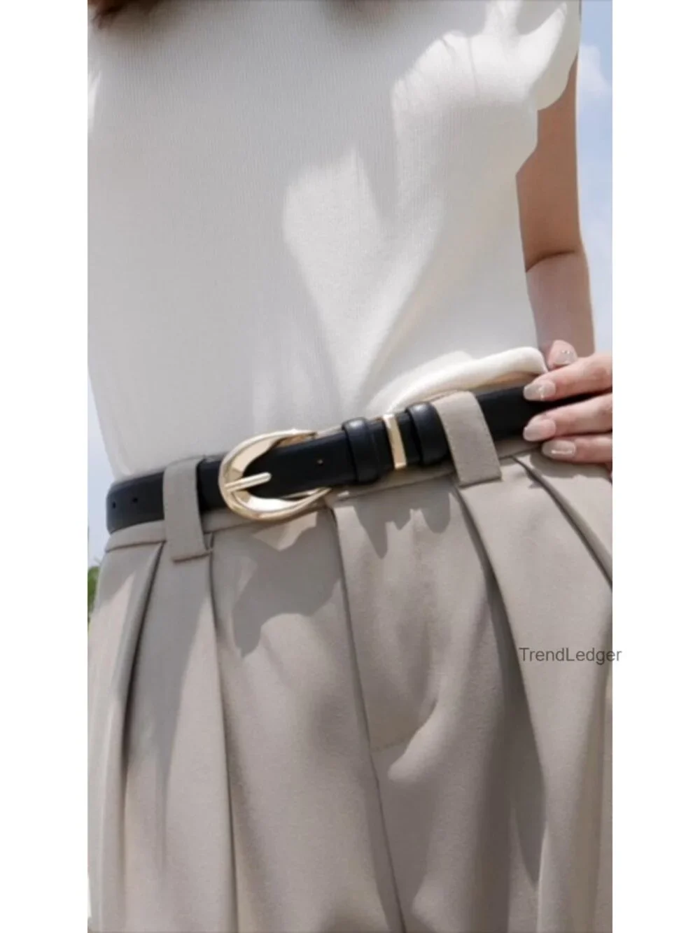 Women's Faux Leather Skinny Belt with Gold Buckle for Jeans Dresses Pants